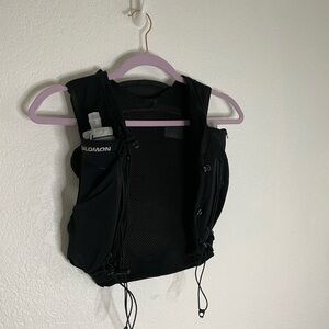 Salomon Black Hydration Vest